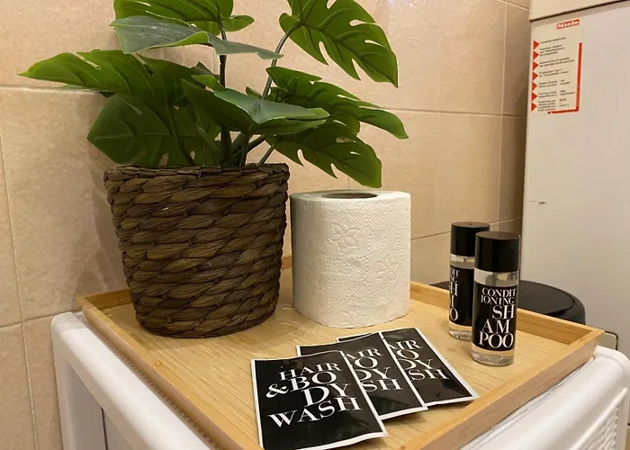 Fabe Al Piano Terra Nel Cuore Di * ベルガモ